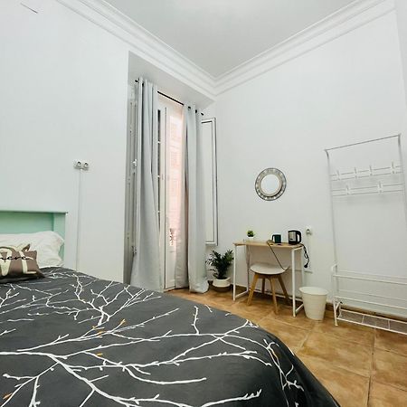 Malak-Rooms Malaga Bagian luar foto