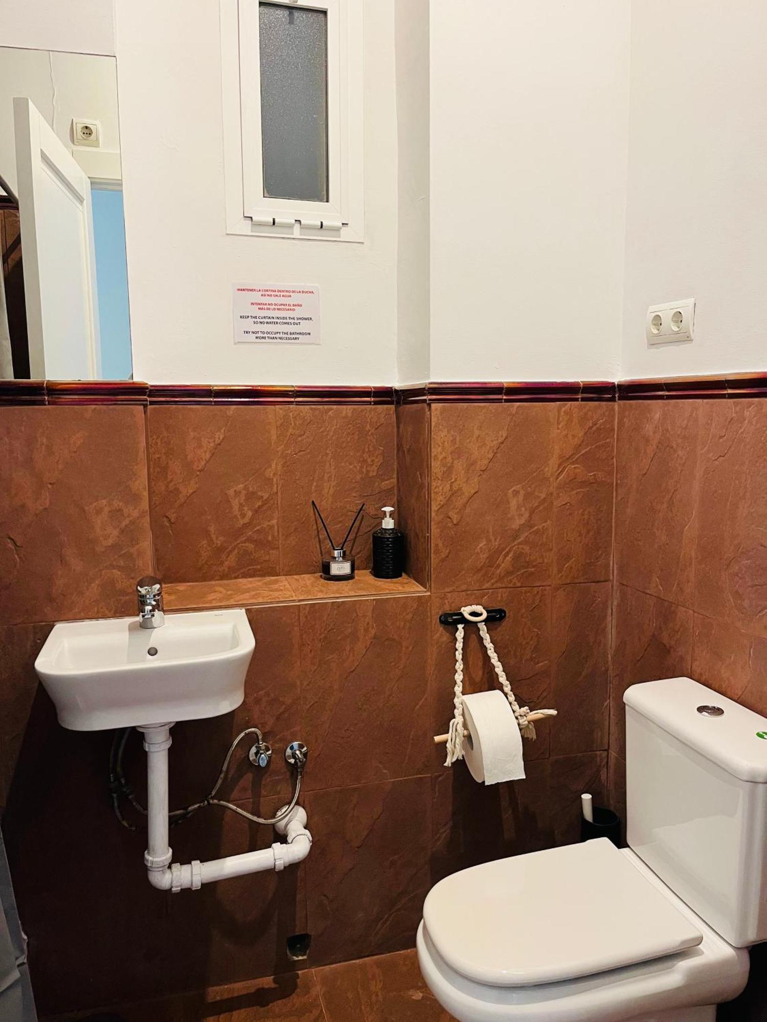 Malak-Rooms Malaga Bagian luar foto