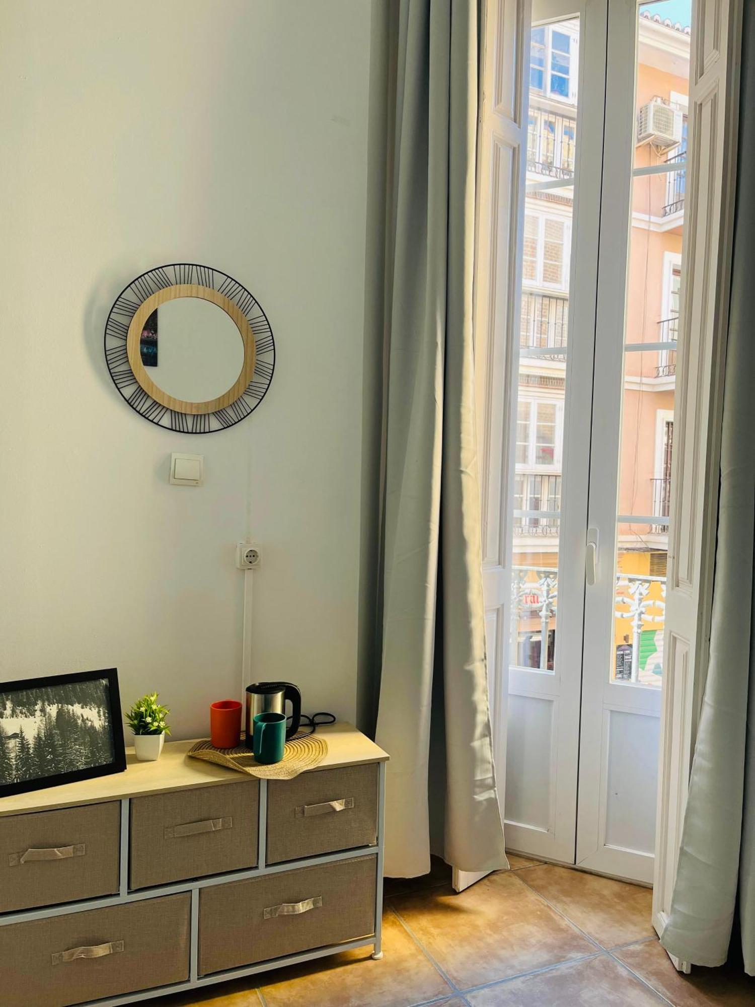 Malak-Rooms Malaga Bagian luar foto